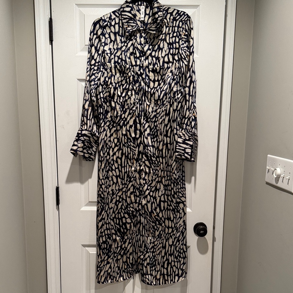 Elegant  Navy and White Shirt Dress